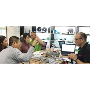 熱烈歡迎英國客戶蒞臨我司洽談、合作